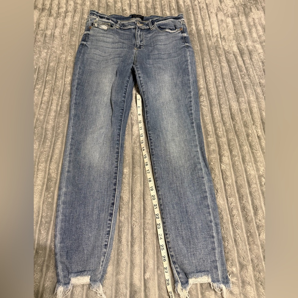 Judy Blue Skinny Fit Medium Wash Denim Jeans - Picture 2 of 3